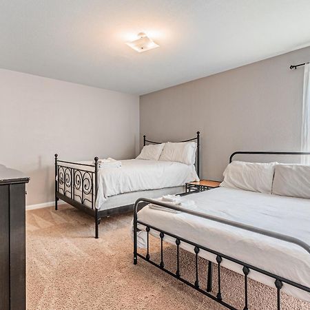 Luxury 5Br Dallas Retreat With Business Amenities - Perfect For Business Travelers, Families & Groups Екстер'єр фото