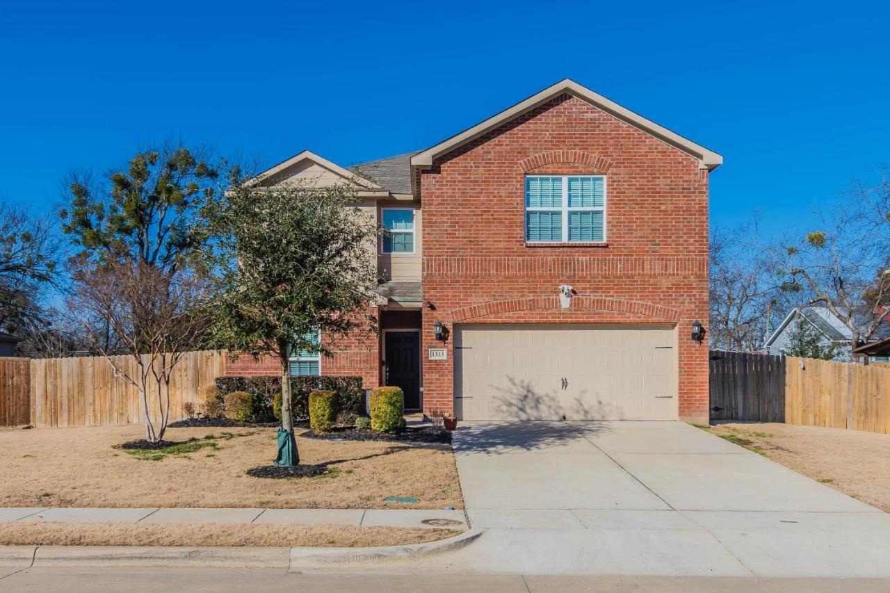 Luxury 5Br Dallas Retreat With Business Amenities - Perfect For Business Travelers, Families & Groups Екстер'єр фото