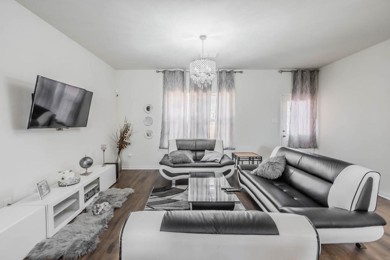 Luxury 5Br Dallas Retreat With Business Amenities - Perfect For Business Travelers, Families & Groups Екстер'єр фото