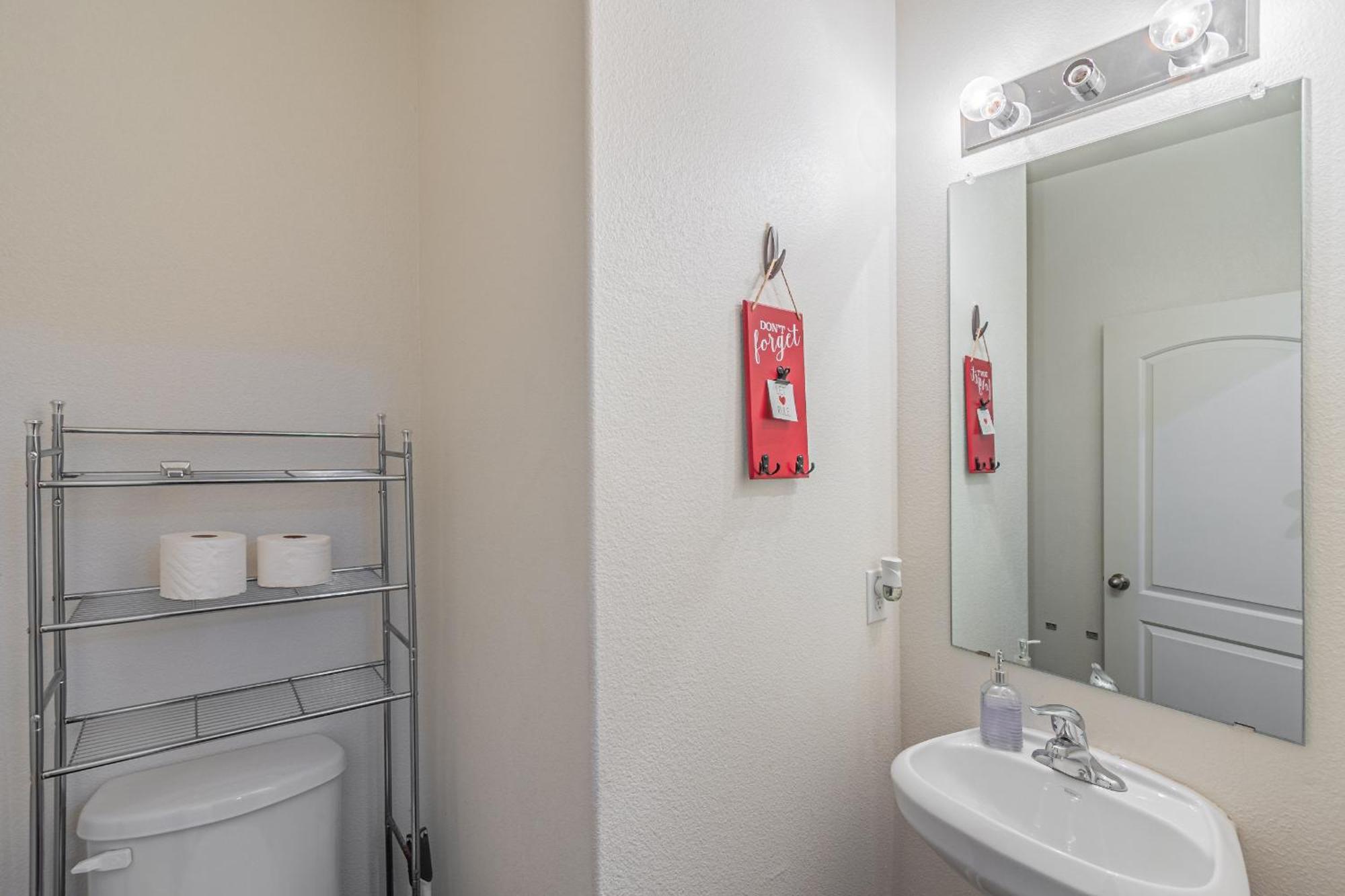 Luxury 5Br Dallas Retreat With Business Amenities - Perfect For Business Travelers, Families & Groups Екстер'єр фото