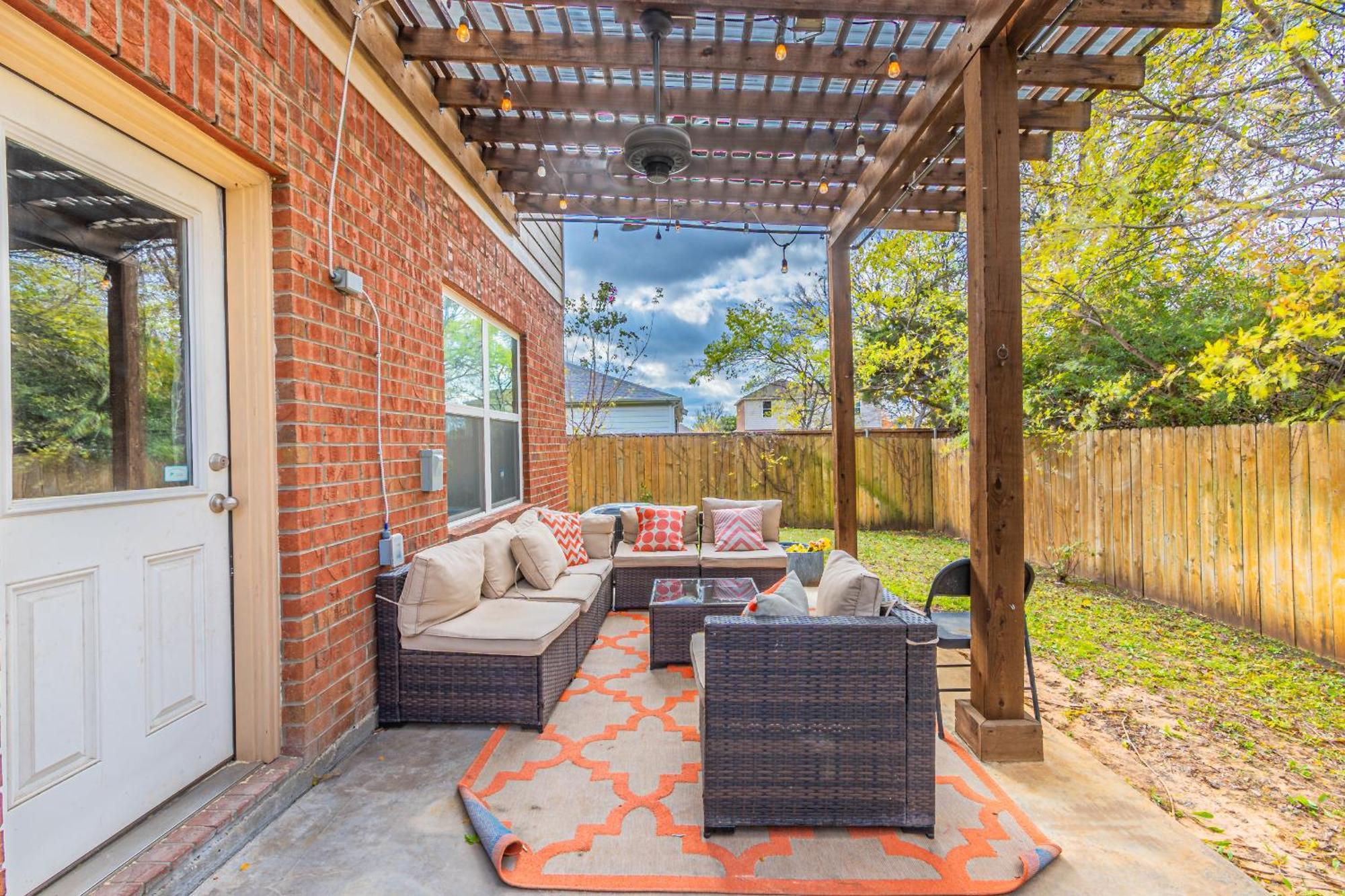 Luxury 5Br Dallas Retreat With Business Amenities - Perfect For Business Travelers, Families & Groups Екстер'єр фото